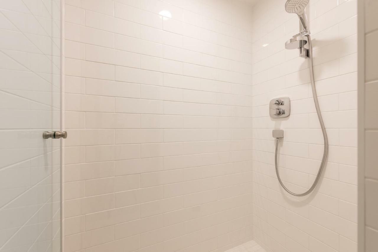 Tallinn Apartment Hotel - No Contact Check In Номер фото